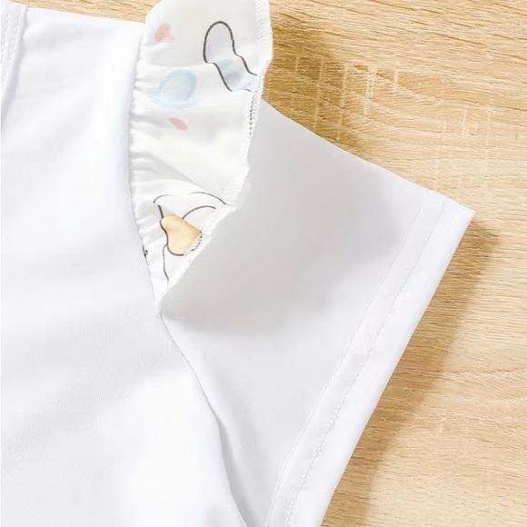 2 Piece Cat Graphic T-Shirt with Ruffles on Shoulder & Bow Skirt with 🐈 Cats - Picture 5 of 7